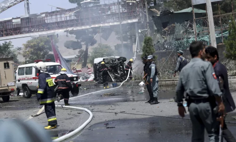 Τουλάχιστον 20 παιδιά χάθηκαν σε αεροπορικούς βομβαρδισμούς του Πακιστάν στο Αφγανιστάν